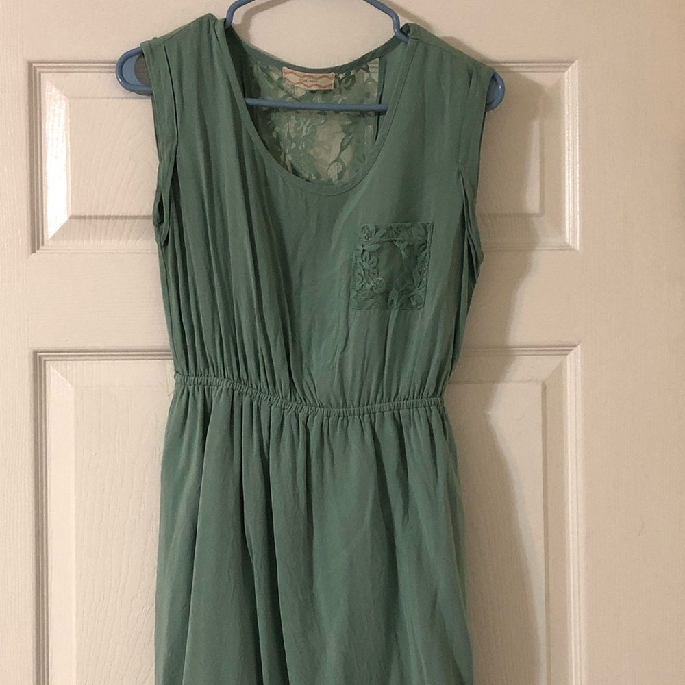 Pink.rose lacy mint dress - Size Small